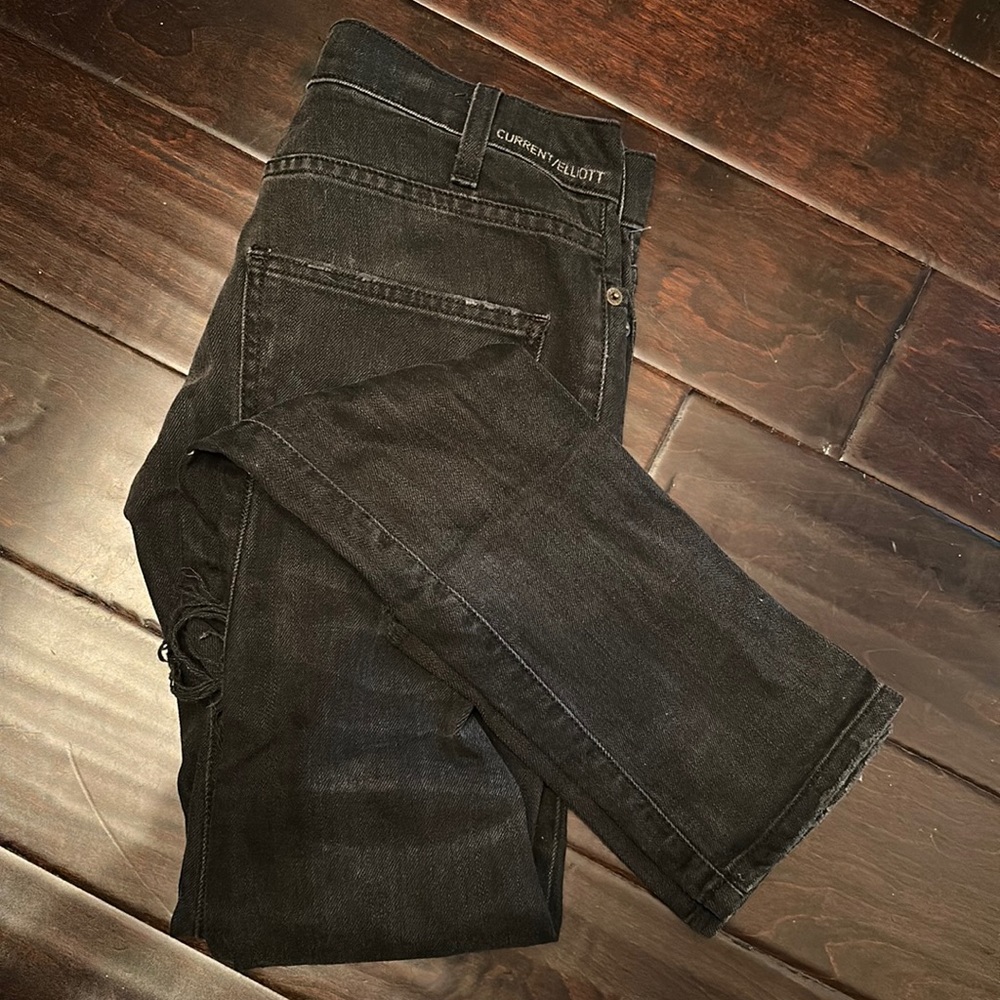 Current Elliot black distressed jeans 25